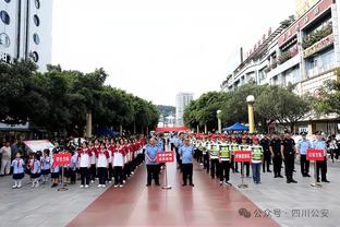 哈克斯谈扣篮大赛：拭目以待 届时一定会很有趣&会玩得很开心的